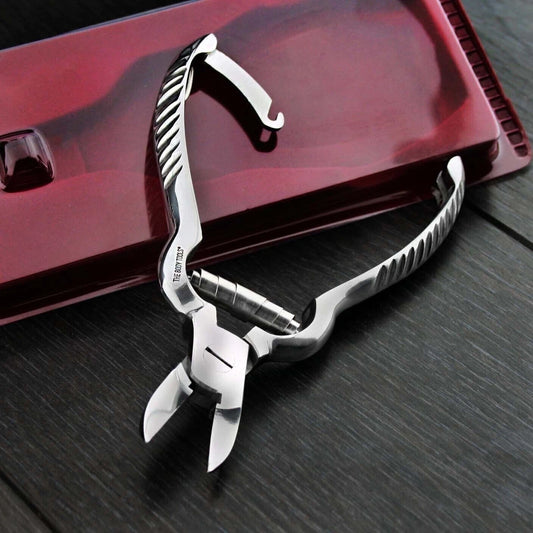 Professional Nail Clipper & Toenail Cutter Set with Nail File - HARYALI LONDON