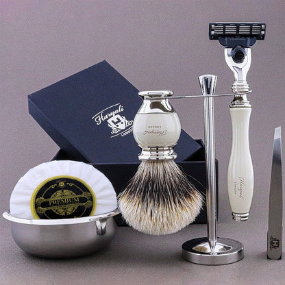Haryali's Vase Range Shaving Kit - HARYALI LONDON
