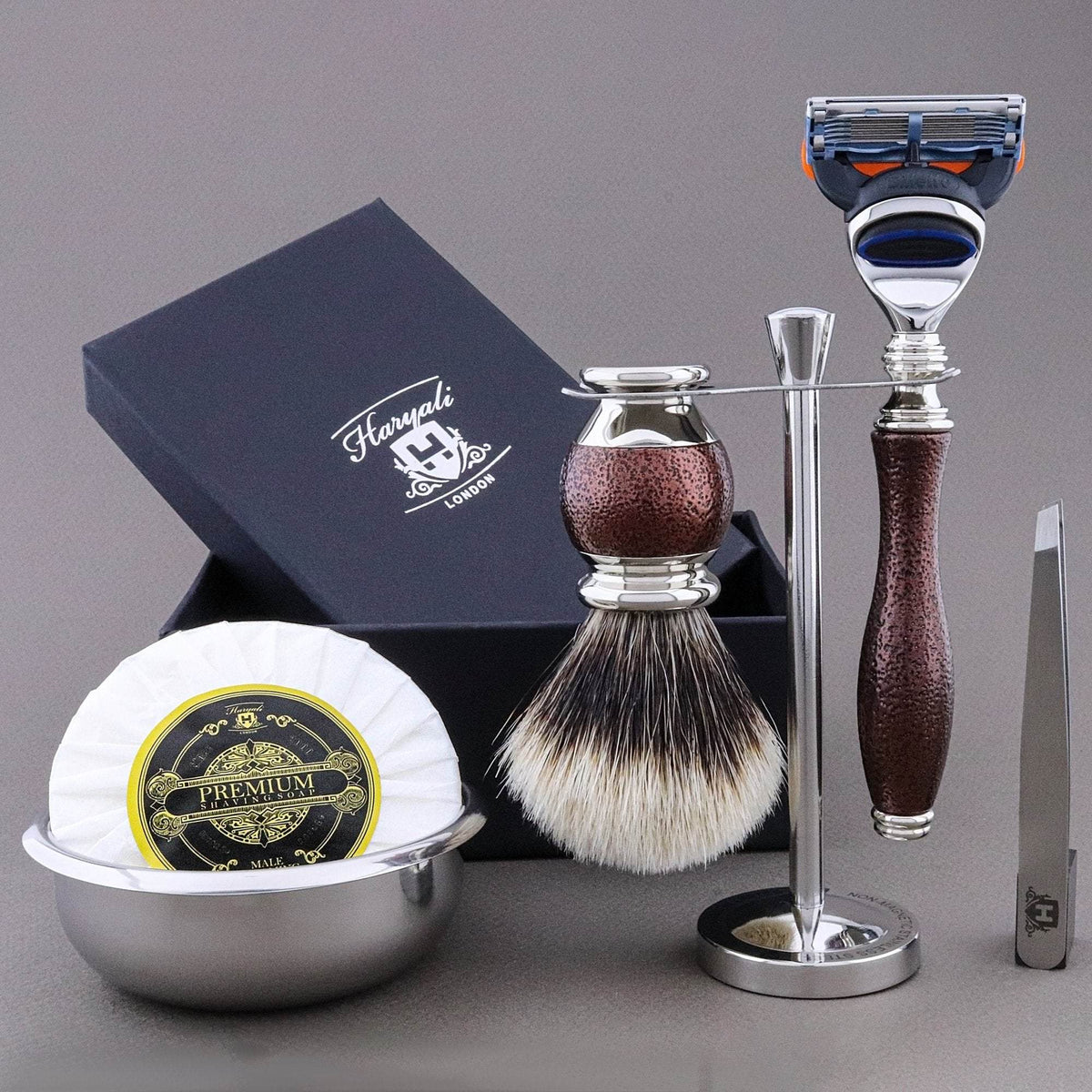Haryali's Heritage Range Shaving Kit - HARYALI LONDON