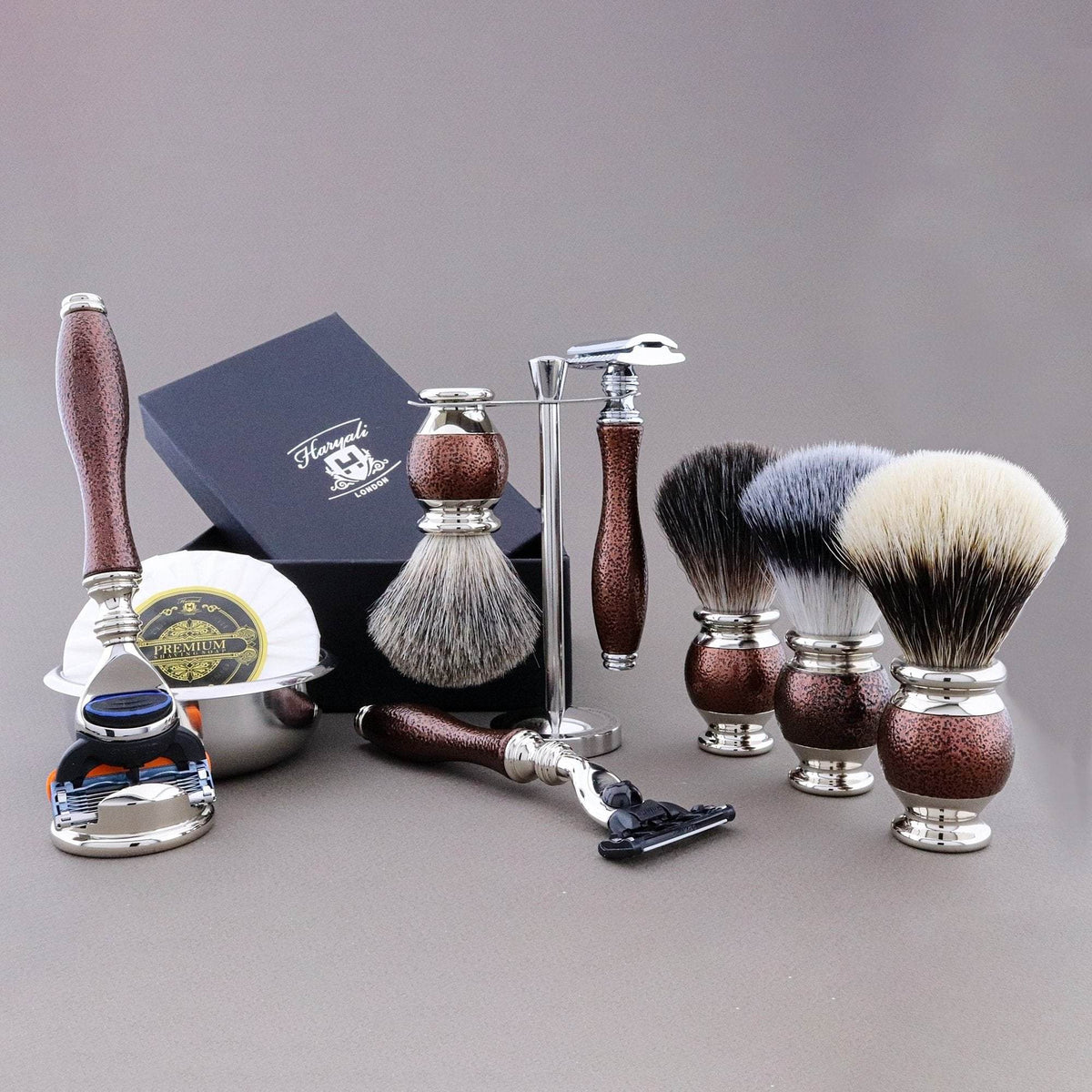 Haryali's Heritage Range Shaving Kit - HARYALI LONDON