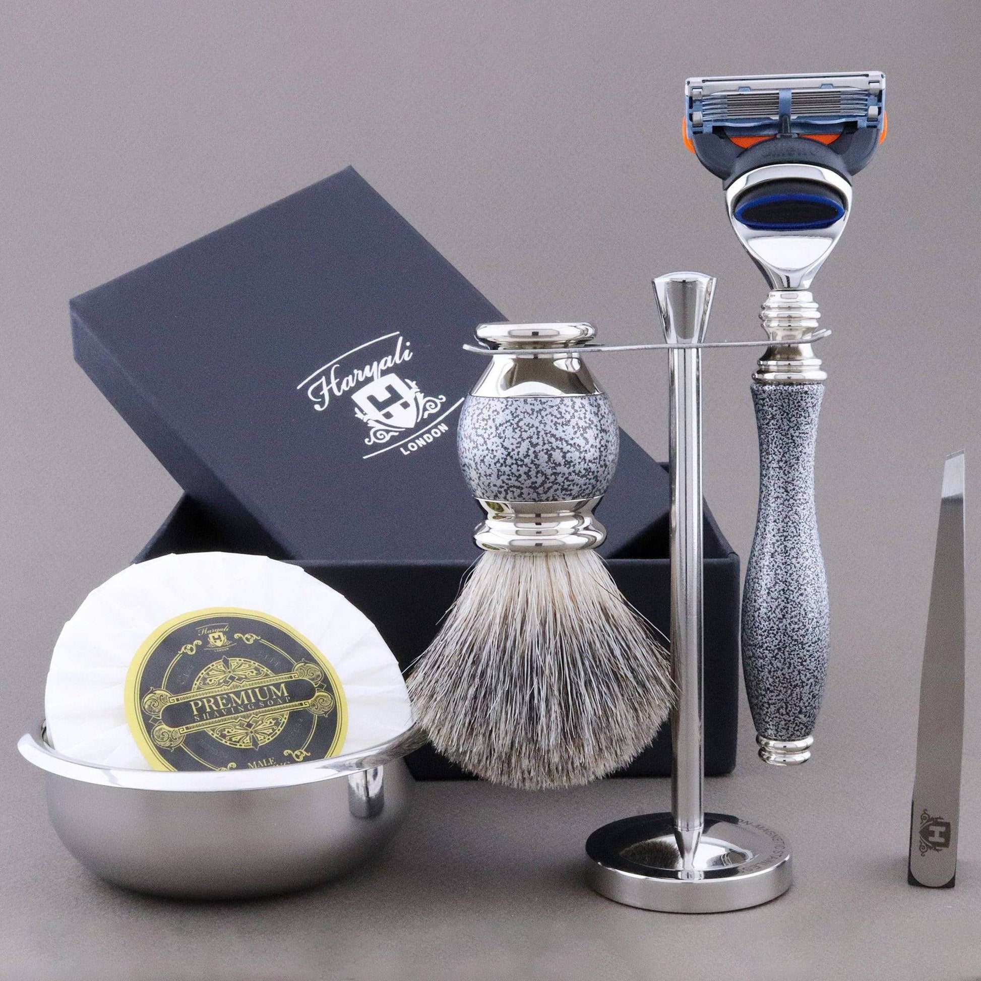 Haryali's Heritage Range Shaving Kit - HARYALI LONDON