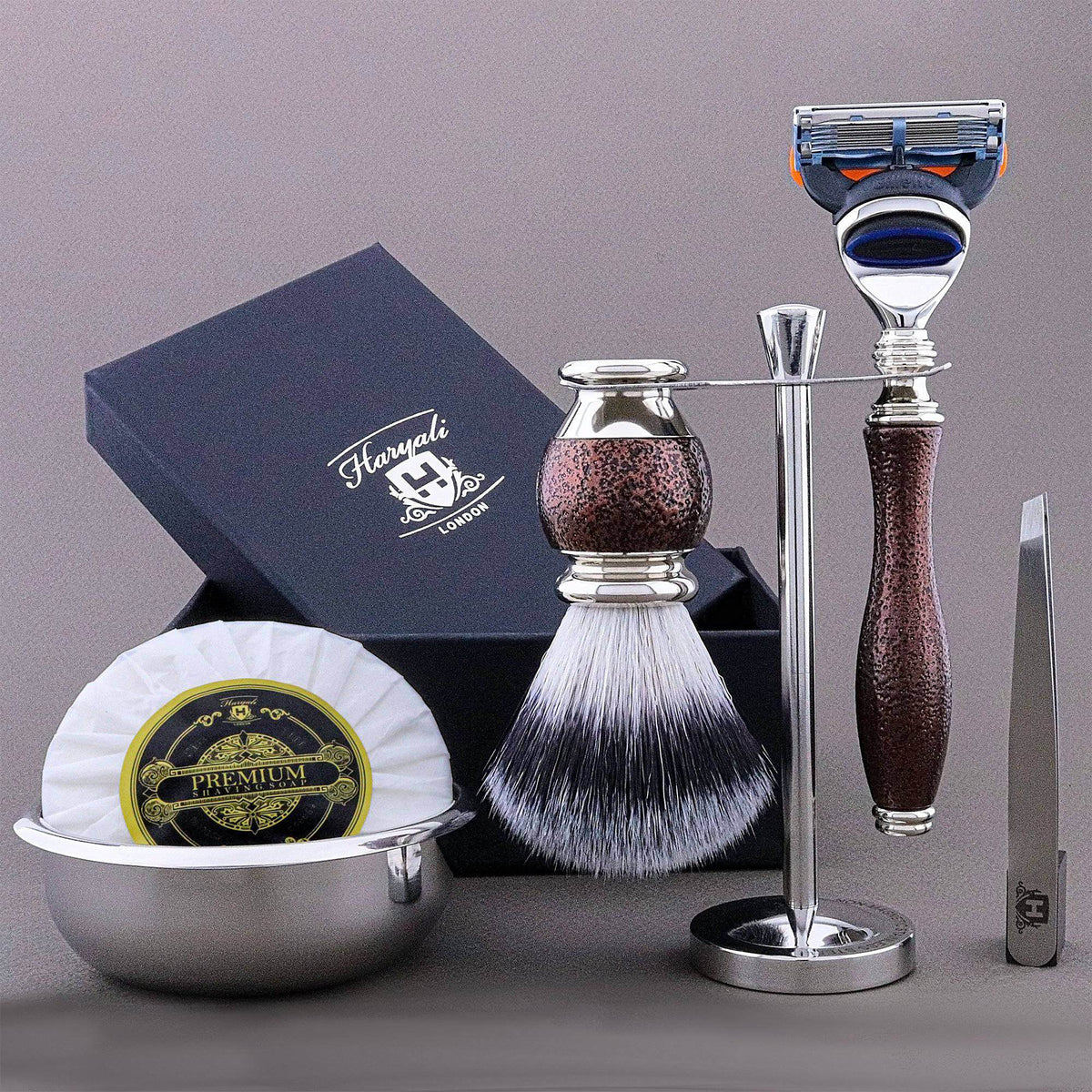 Haryali's Heritage Range Shaving Kit - HARYALI LONDON