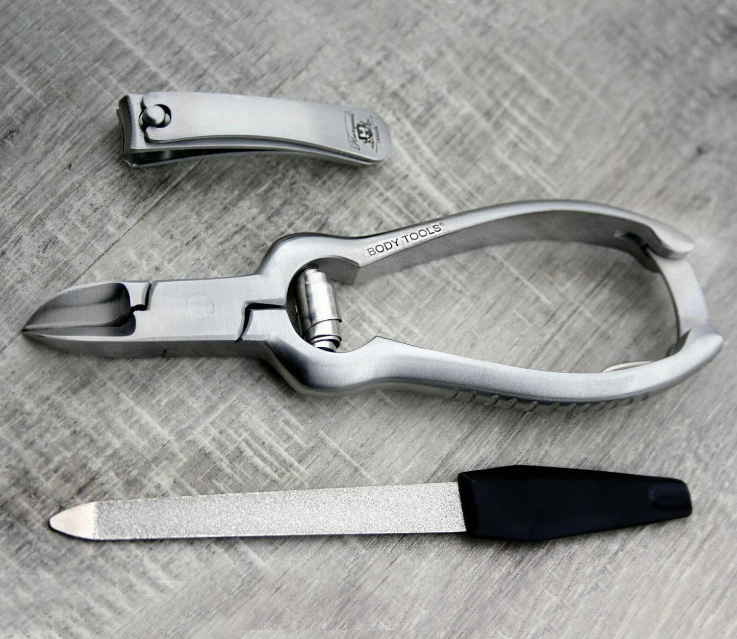 Professional Nail Clipper & Toenail Cutter Set with Nail File - HARYALI LONDON