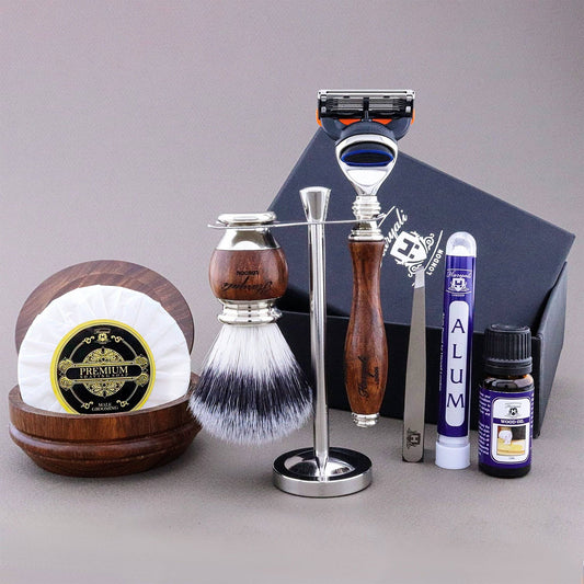 Haryali's Wooden Range Shaving Kit